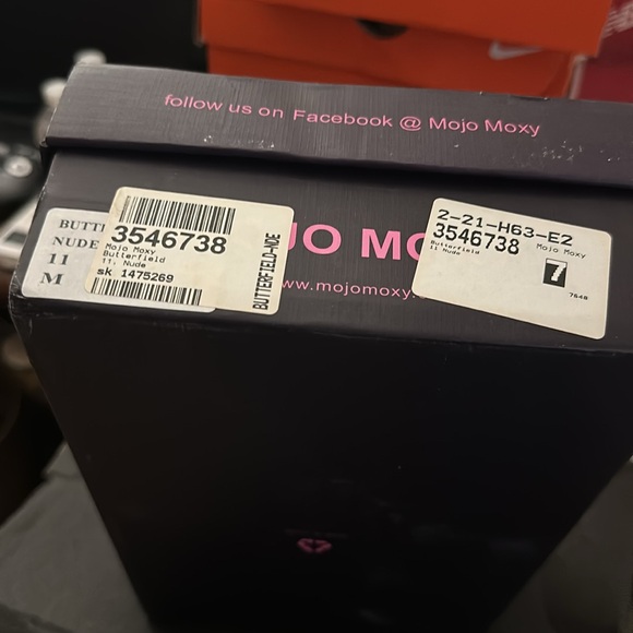 New Pair of Mojo Moxy Butterfield Shoes Leather Upper Size 11M - Picture 5 of 5